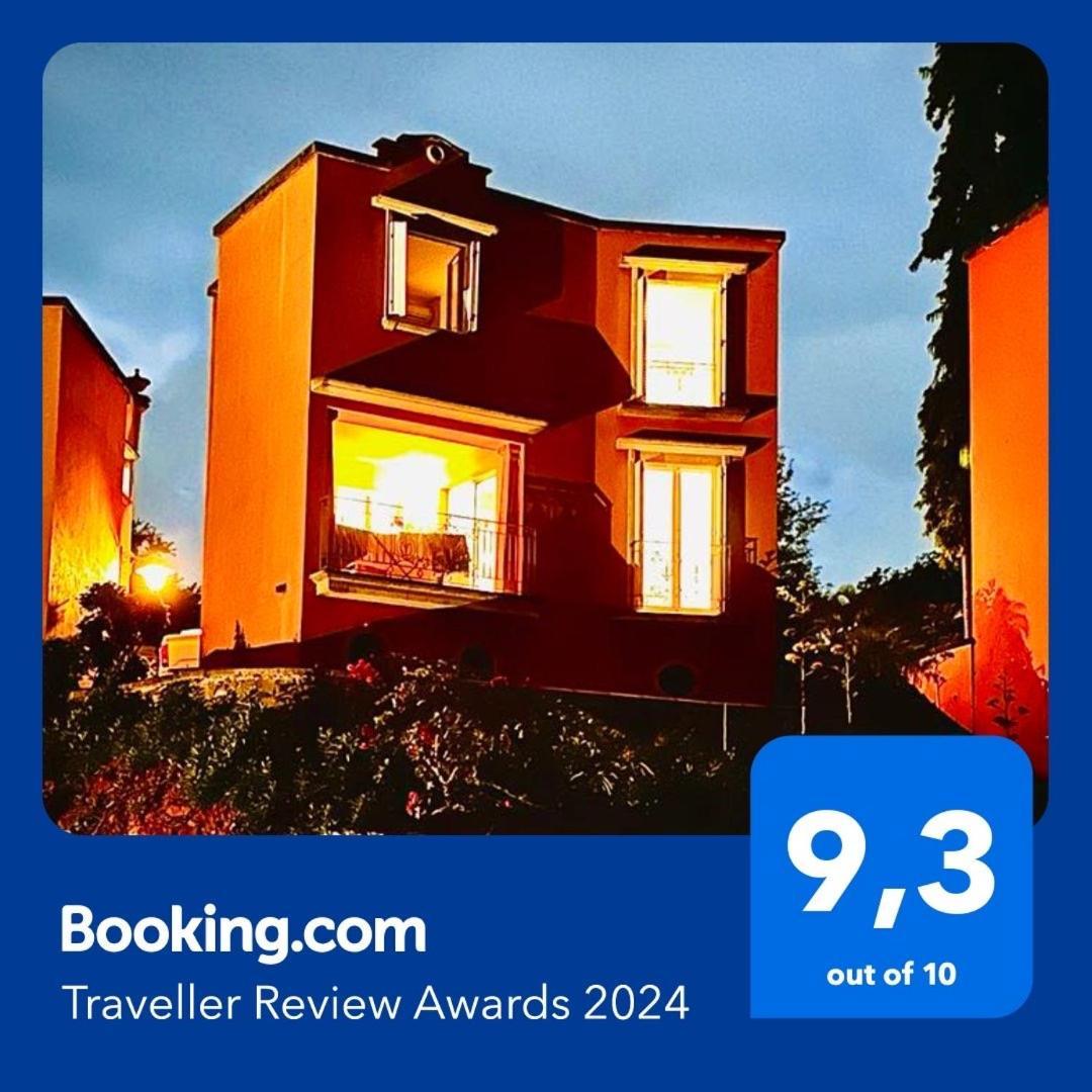 Scenic Riverfront 2 Bedroom Villa In Port Chambly Baie-du-Tombeau 外观 照片